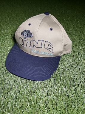 Vintage Signature North Carolina Tar Heels Cap One Size Beige Navy Blue